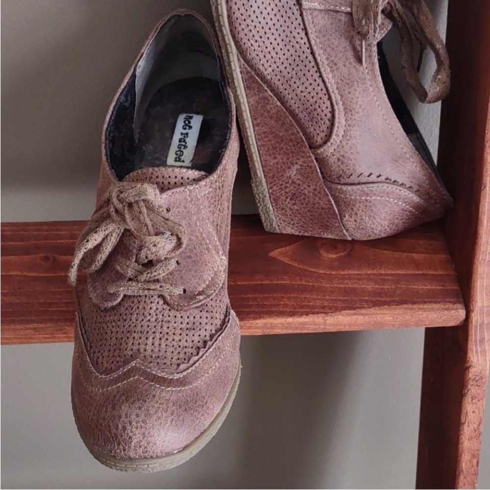 Lace Up Brown Oxford, “Not Rated” Brand. Size 8